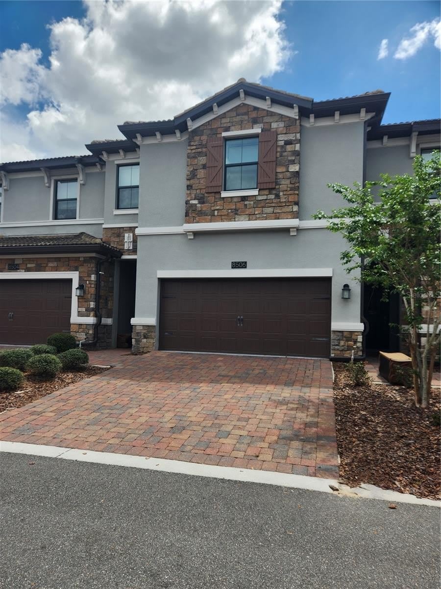 8506 Arcadia Lane – photo 1