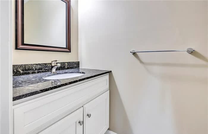 800 Seaview Avenue – photo 2