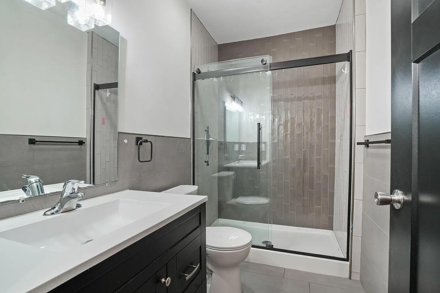 2278 Ridgeway Avenue – photo 4