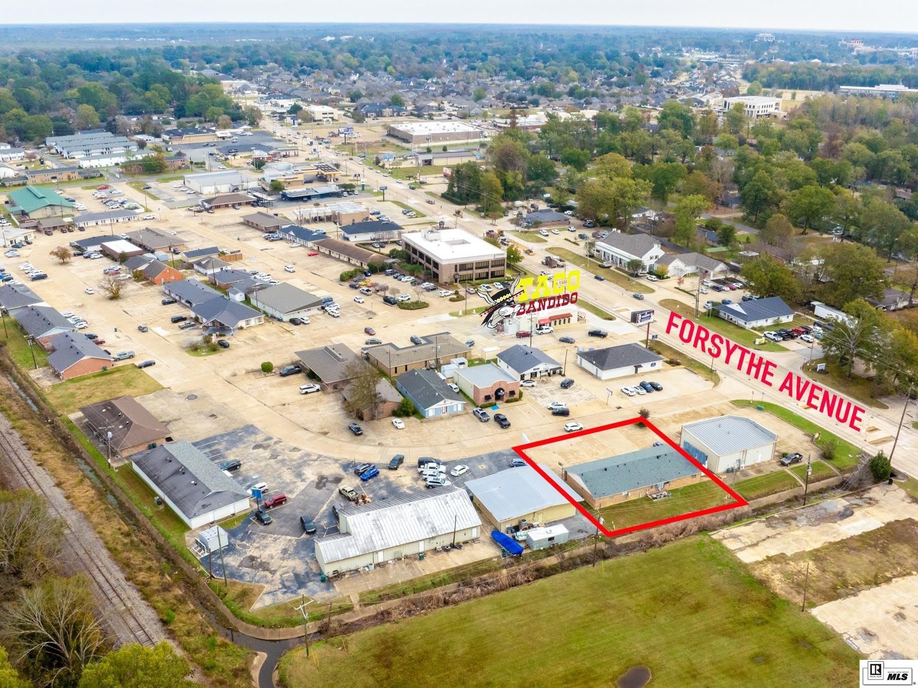 2105 JUSTICE STREET – photo 3
