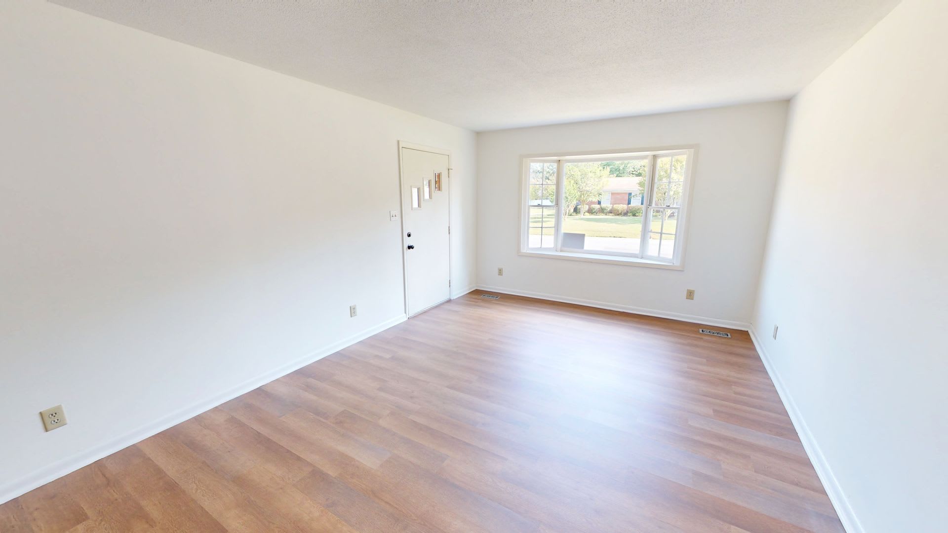 Updated Brick Home MINUTES From Cape Fear Valley & Fort Bragg! – photo 2