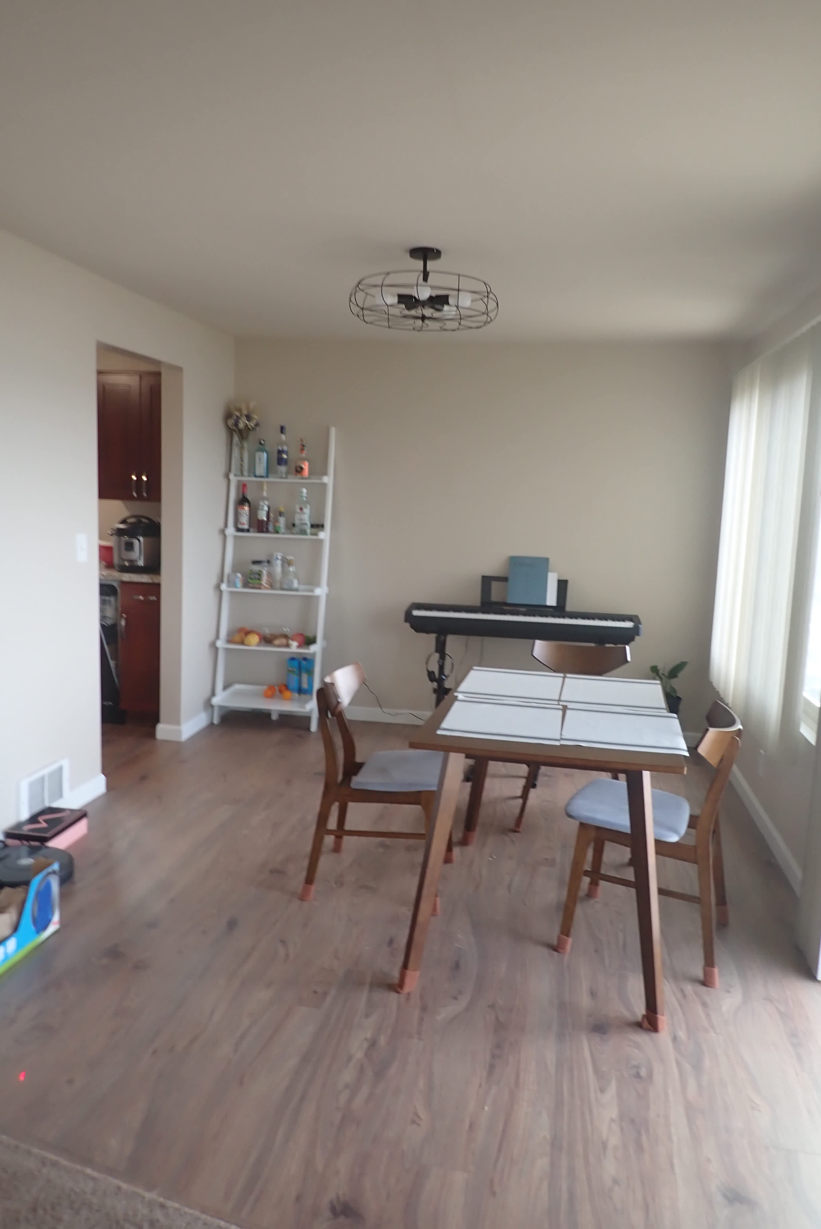 1226 Lakeview Boulevard East – photo 3