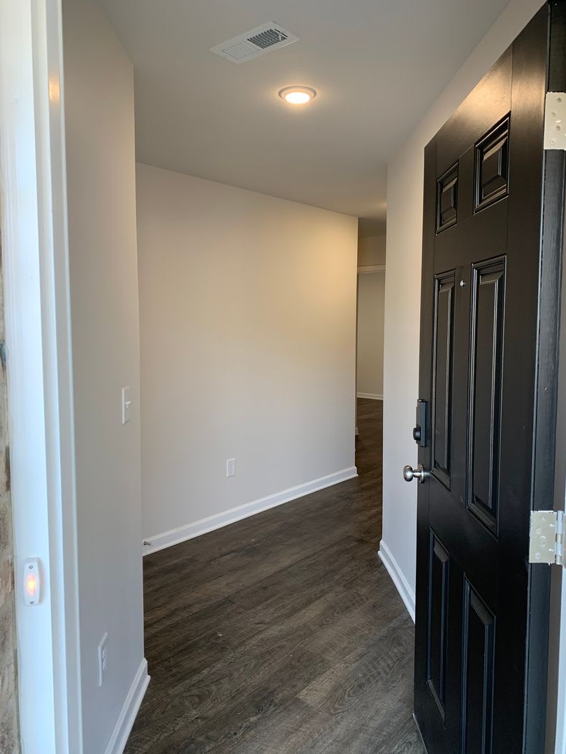 Pre Leasing Now Spacious 4 Bedroom 2 Bath Home With Open Concept Living In Kilpatrick Landing – photo 4