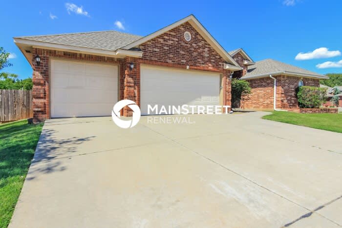 1401 Southwest 129th Street – photo 2