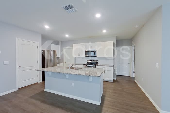 32217 Edson Avenue – photo 4