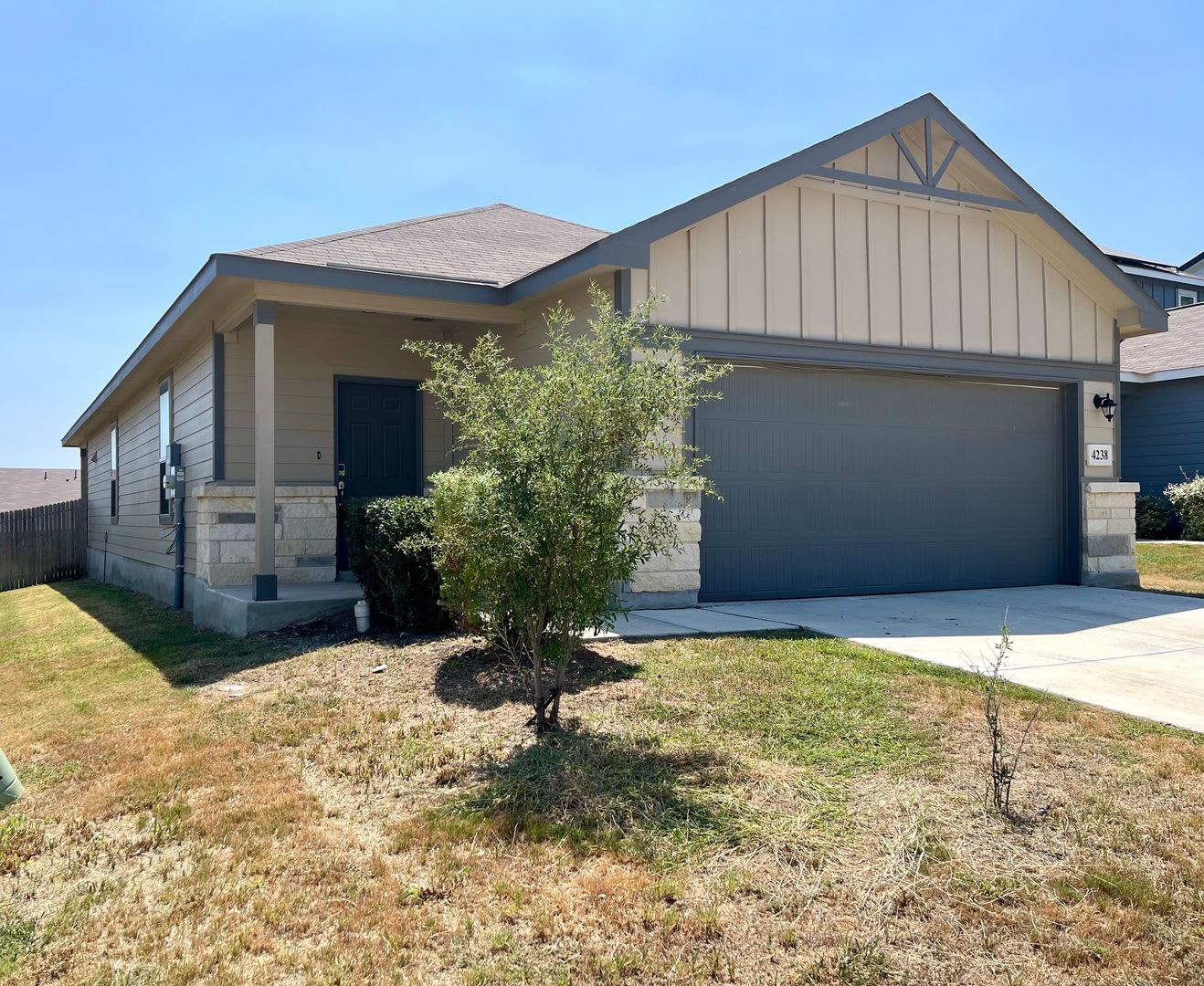 3 2 Single Story Conveniently Locate To Highway Yet Tucked Away In The Community New Heb Coming Soon – photo 3