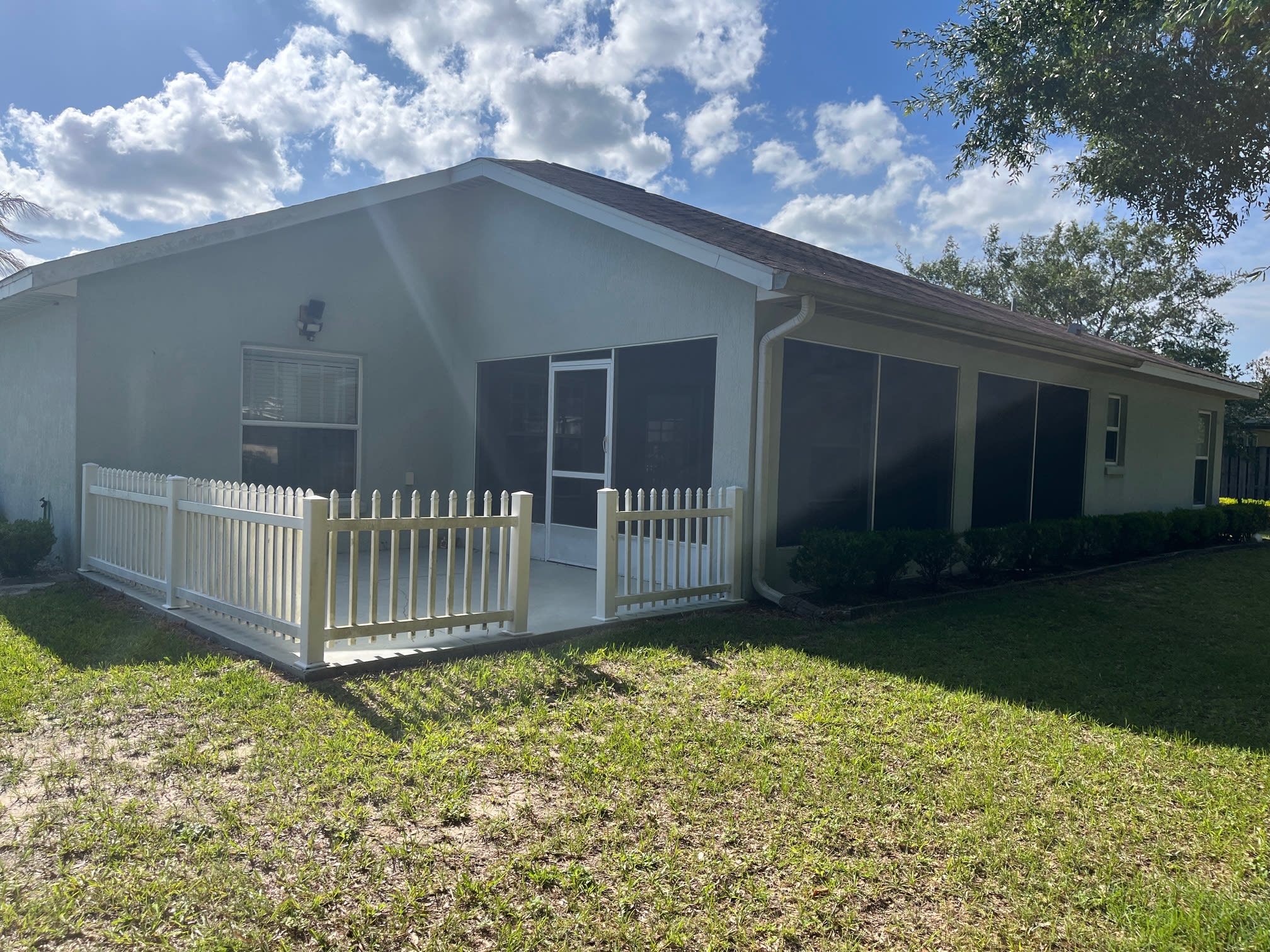 1515 Northeast 47th Avenue – photo 3