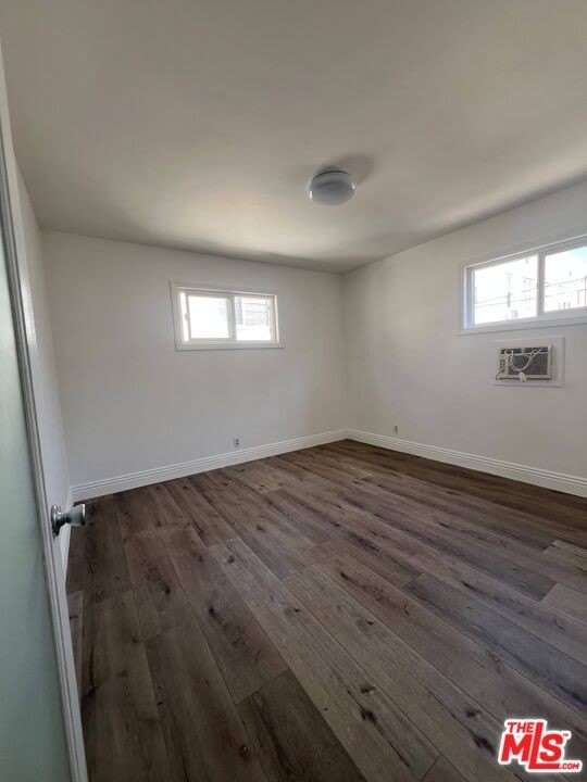 4822 Rosewood Ave – photo 4