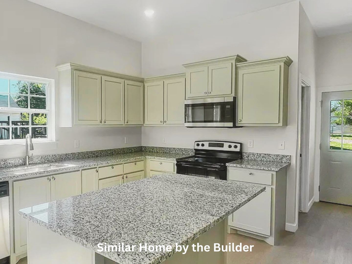 Fresh, Modern & Move-In Ready 3-Bedroom Duplex in Lawton! – photo 4