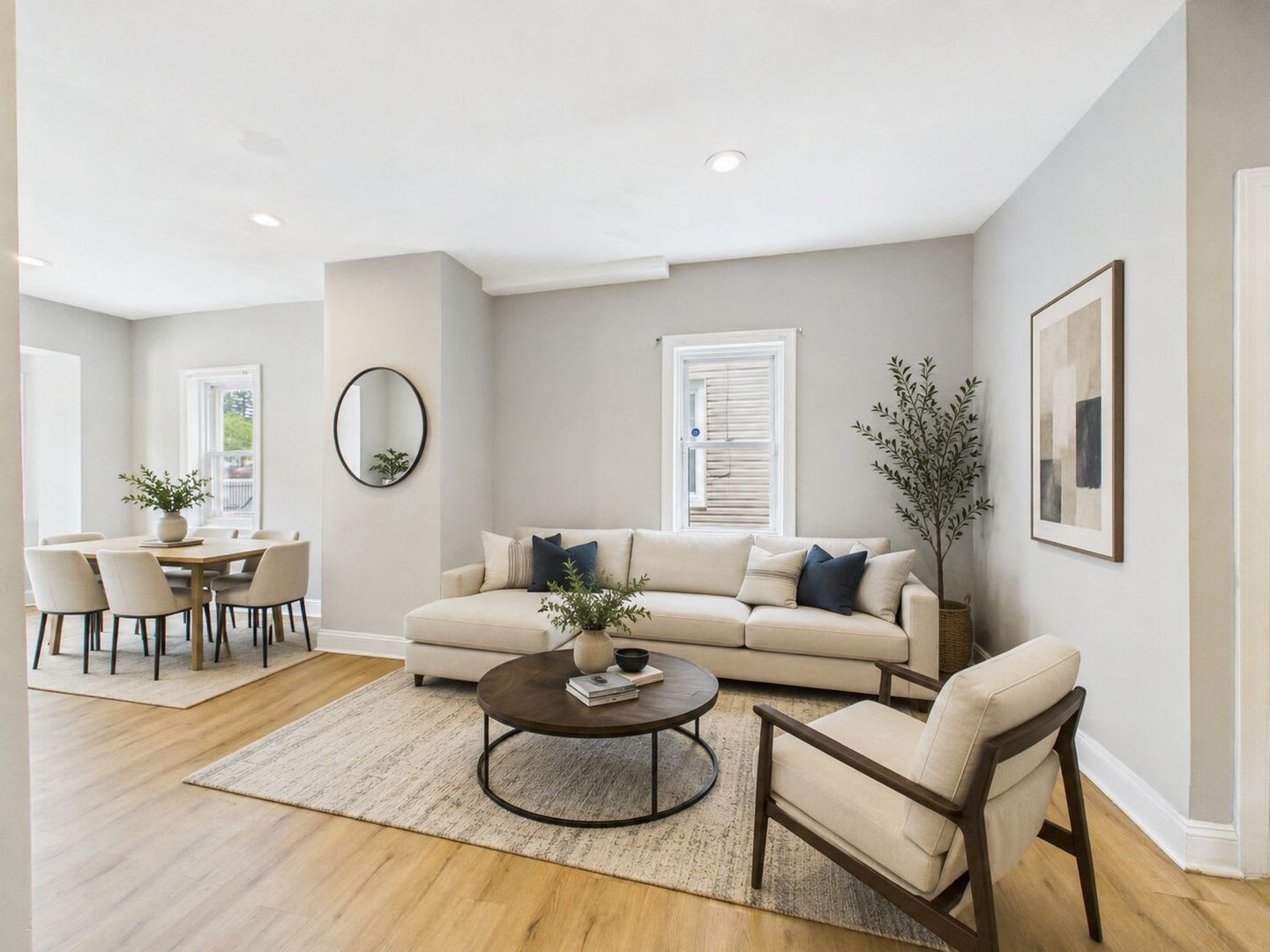 3 bed, 1.5 bath house with large yard – photo 3