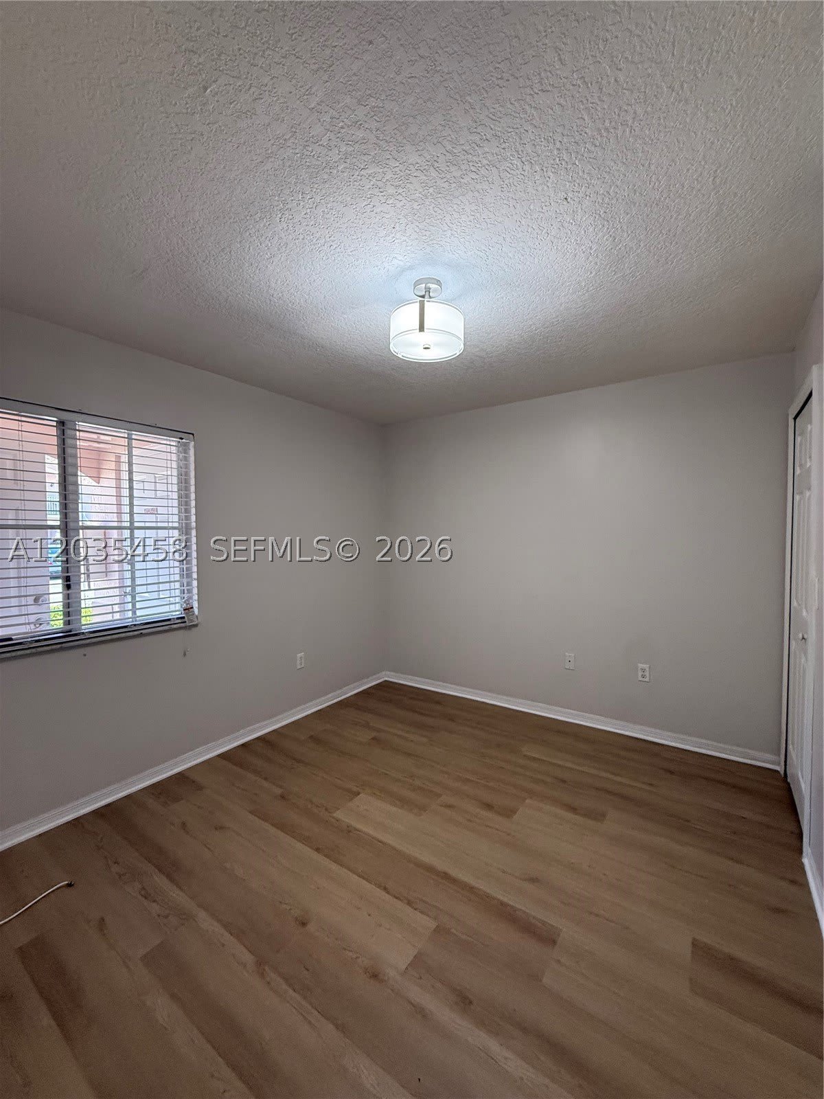 1271 SE 28th Ct – photo 5