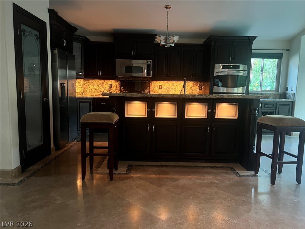 8225 Woodland Prairie Avenue – photo 2
