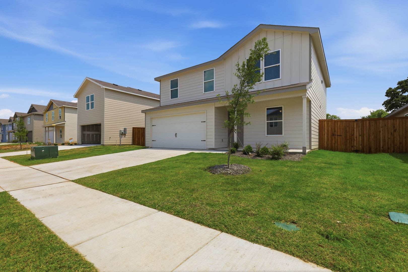 Contemporary in Cleburne! – photo 1