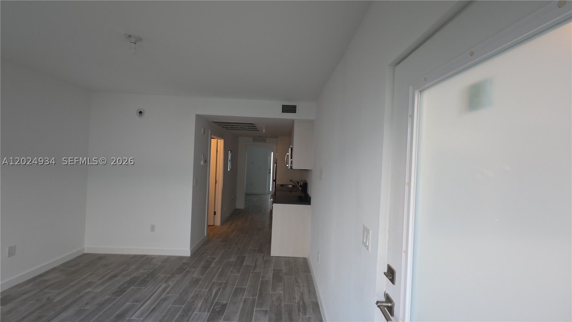 1035 Euclid Ave – photo 4