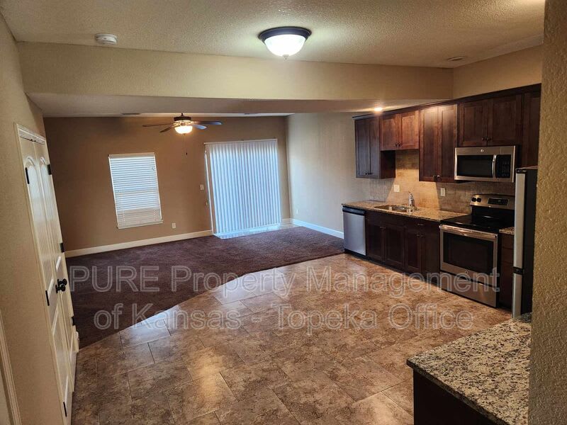 9426 N Lenox Ave – photo 5