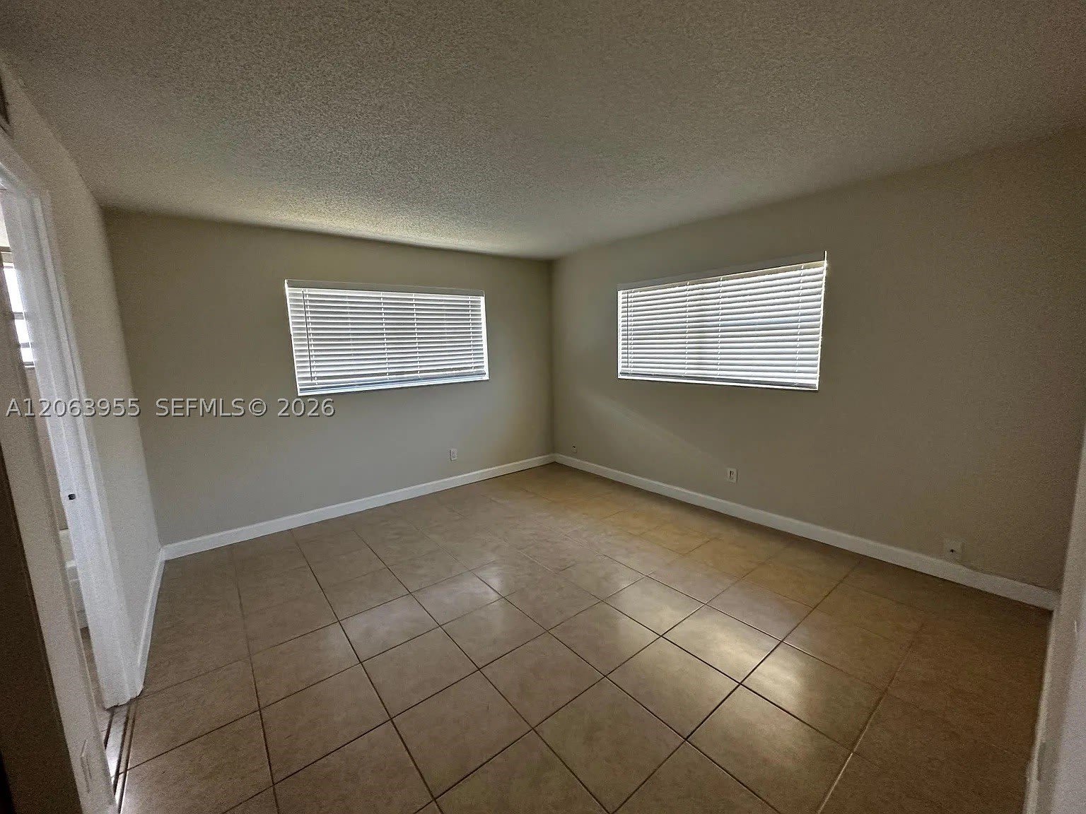 961 NW 45th St – photo 5
