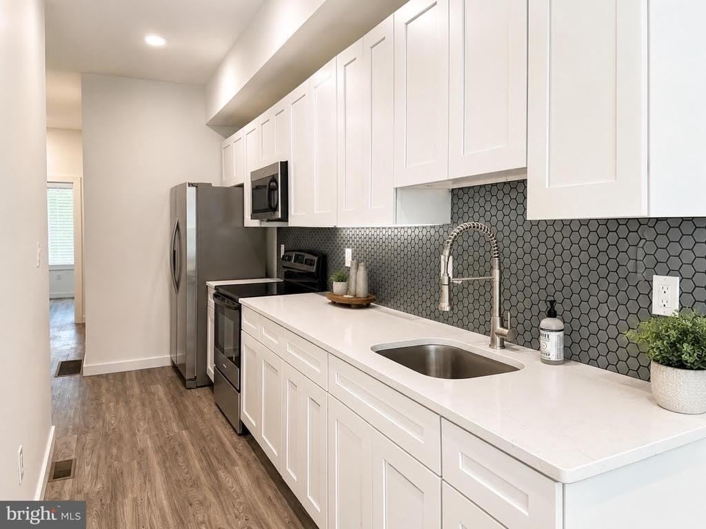2614 N 7TH STREET – photo 3