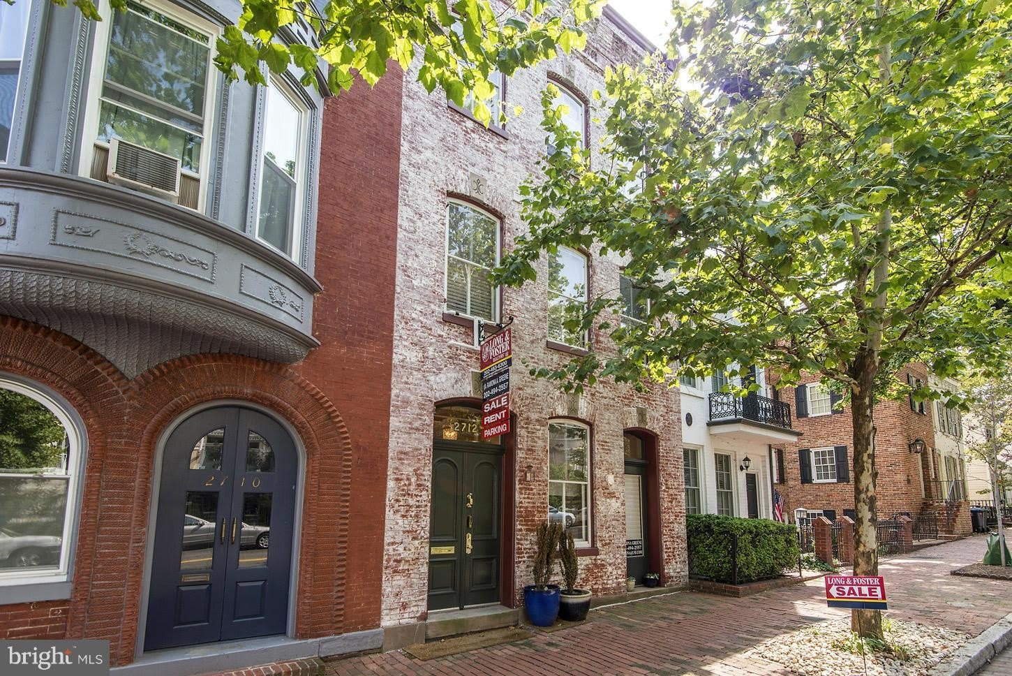 2712 P NW – photo 2