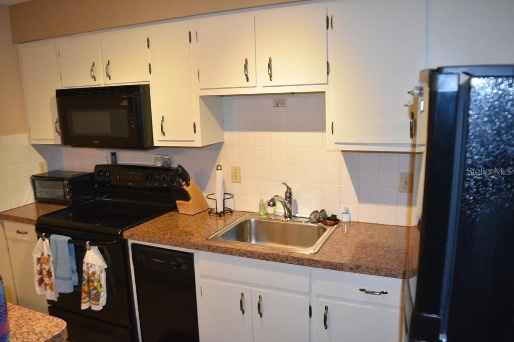 4365 TAHITIAN GARDENS Circle – photo 4