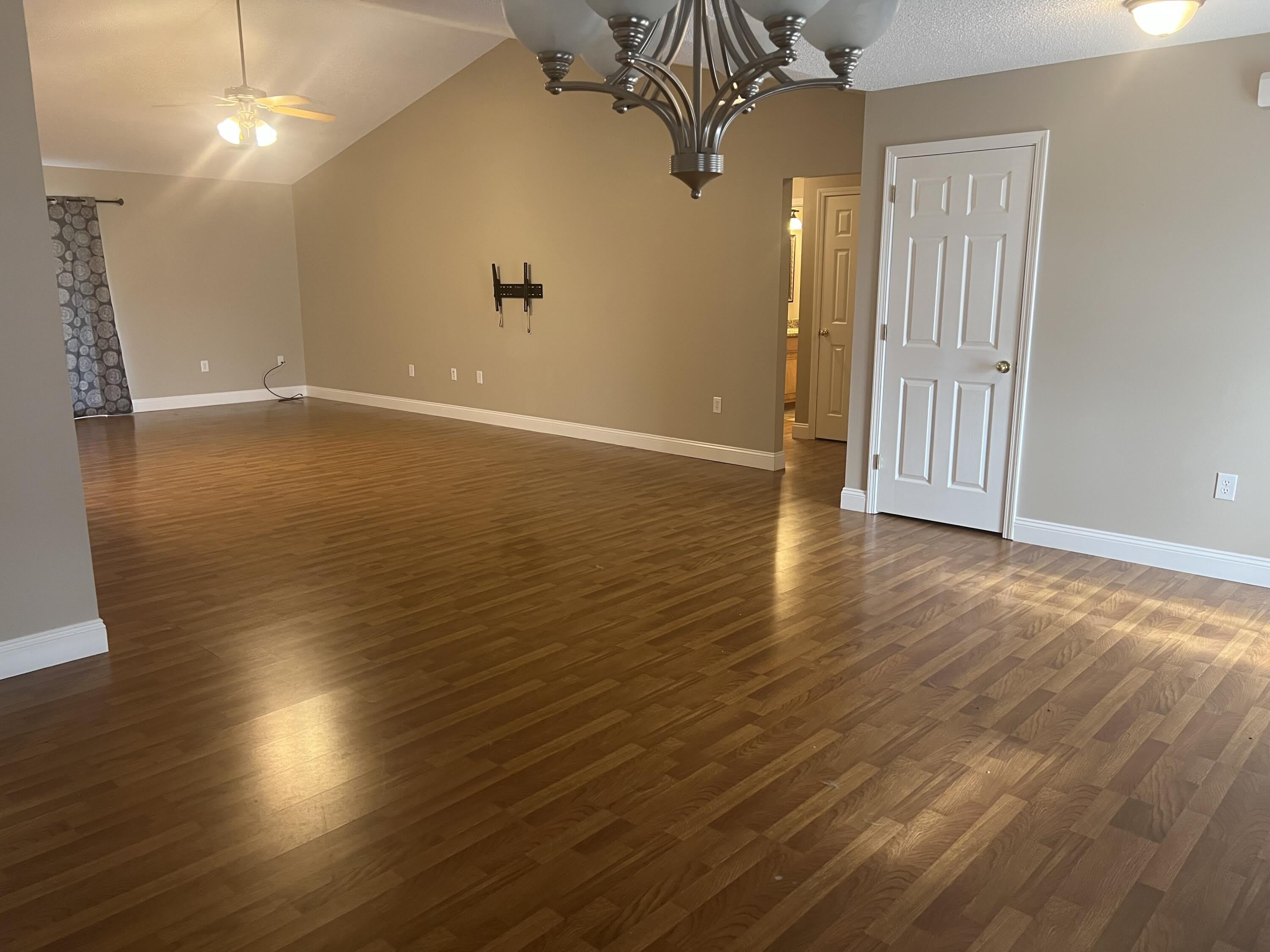 155 Conquest Avenue – photo 5