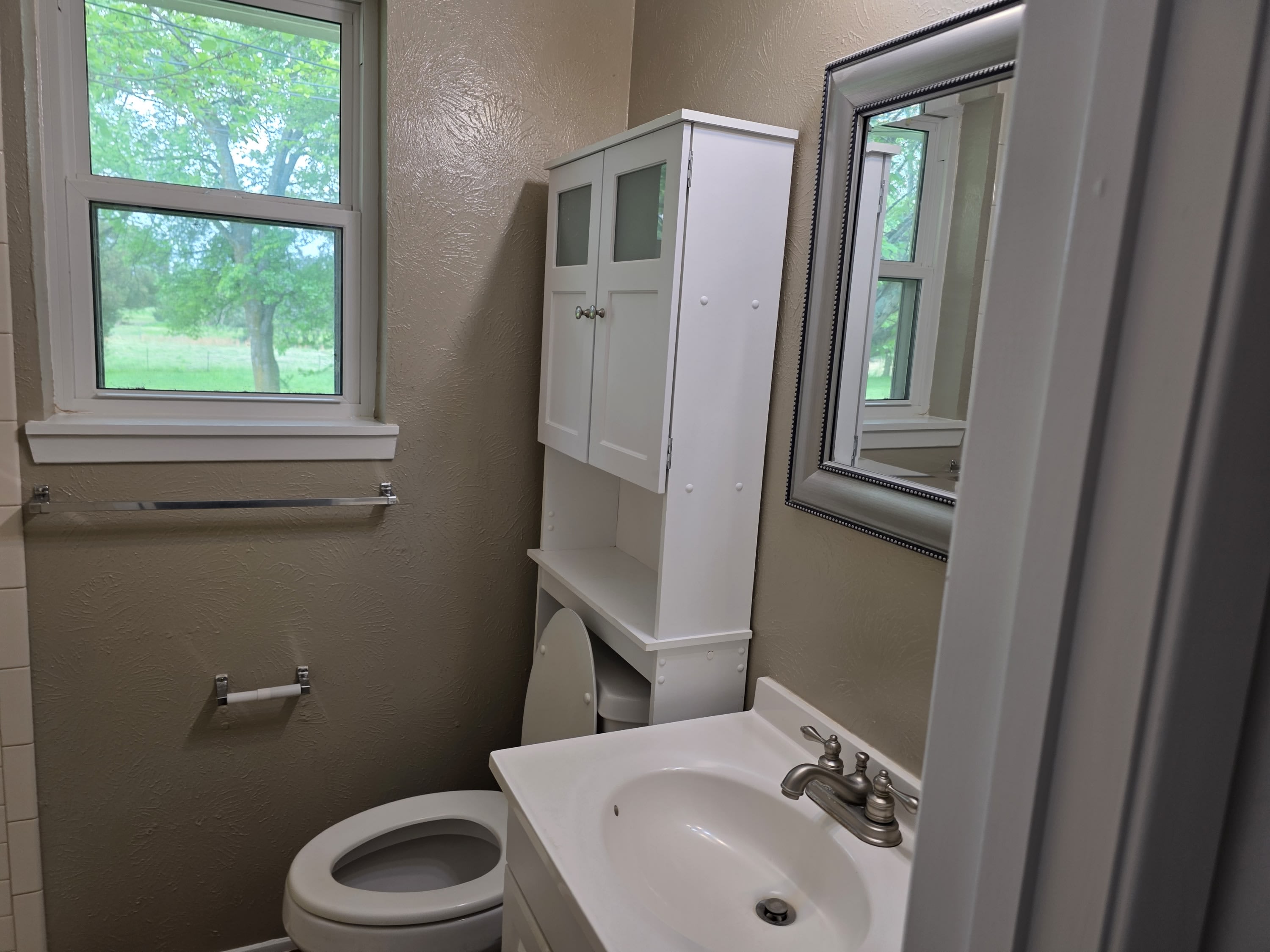 949 Taylor St – photo 5