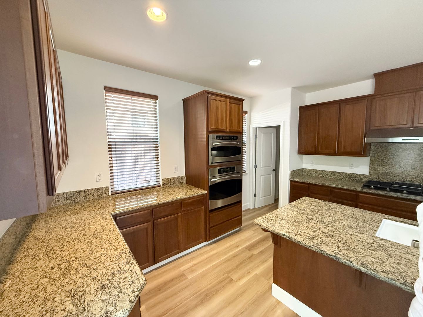 Well-Maintained 4BD/3.5BA Single Family Home in Dublin's Positano Community! – photo 4