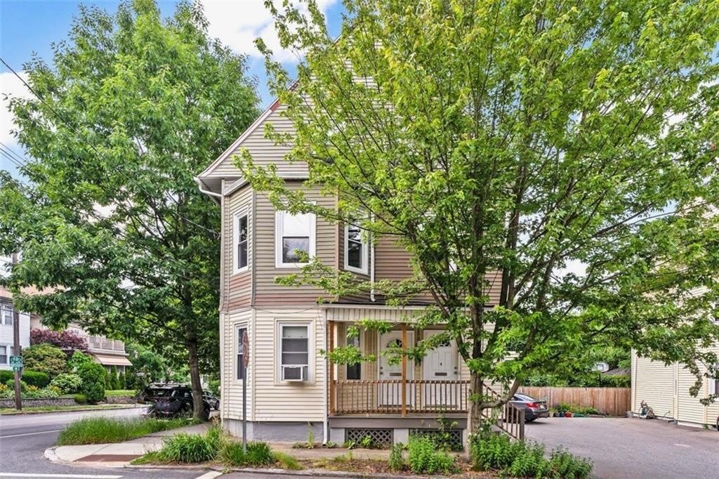 4 Poplar Street – photo 1