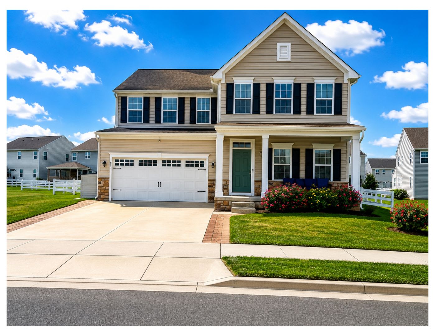 Welcome to 805 Llanelli Drive! – photo 2