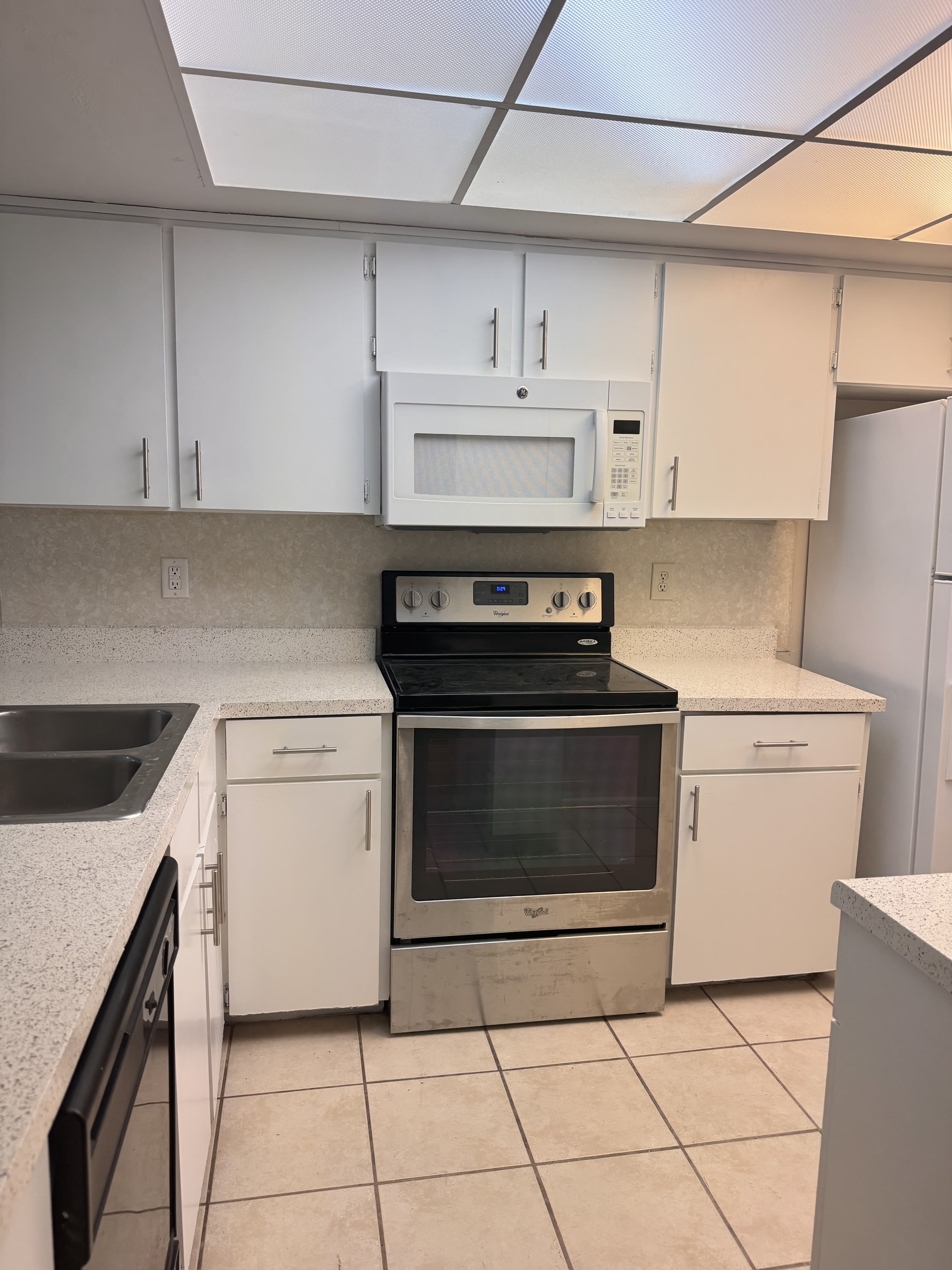 4111 SW 7th Pl – photo 3