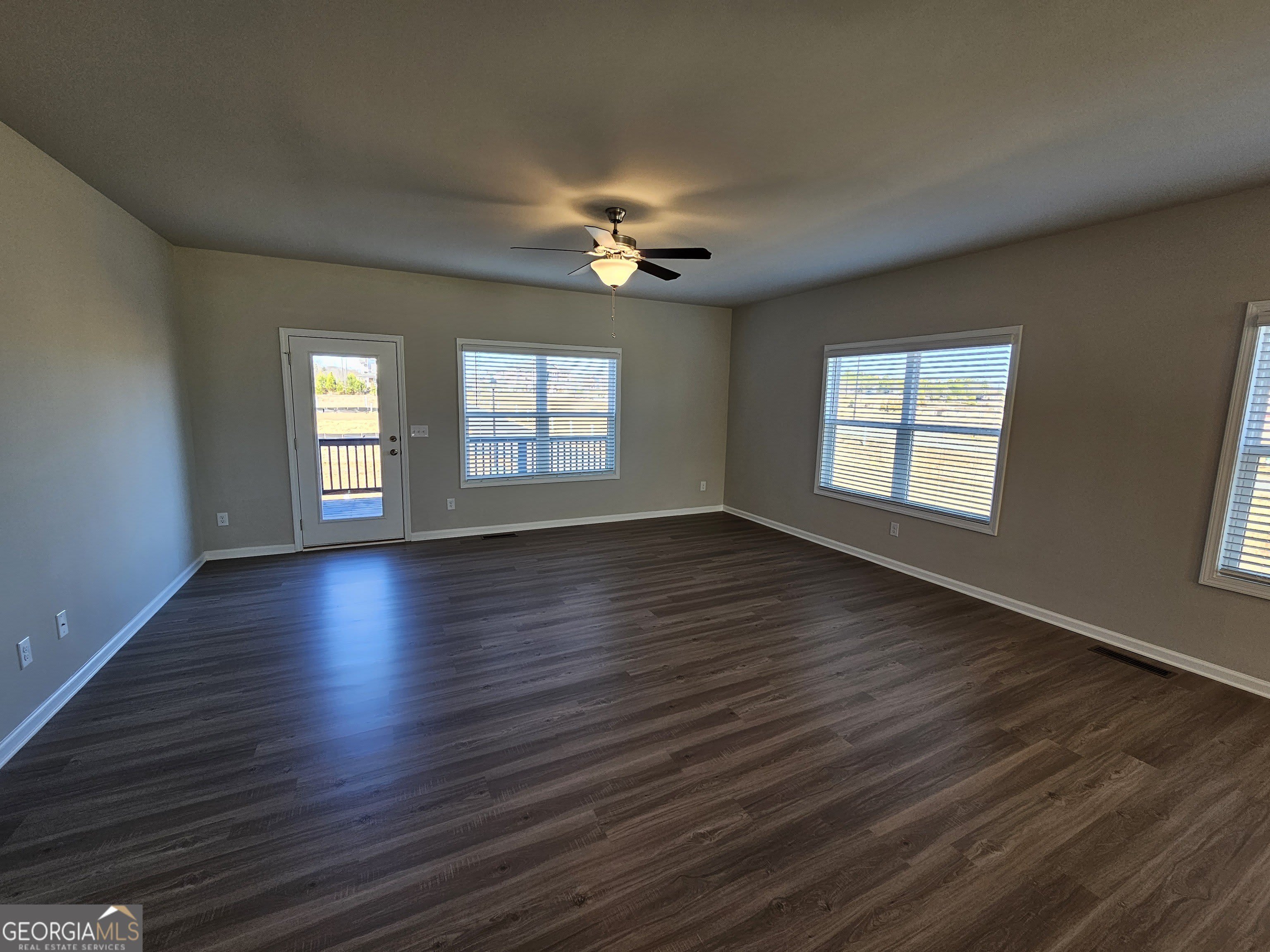 4 Silver Lane – photo 5