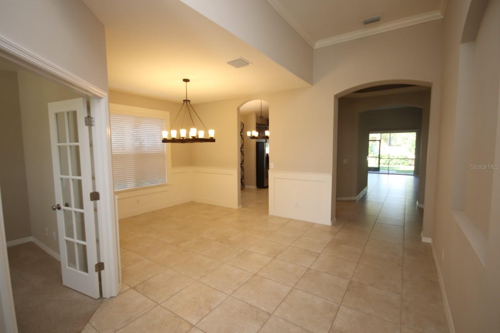 8827 SENTIERO Drive – photo 5