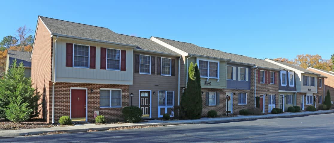 Colony Wood Townhomes – photo 3