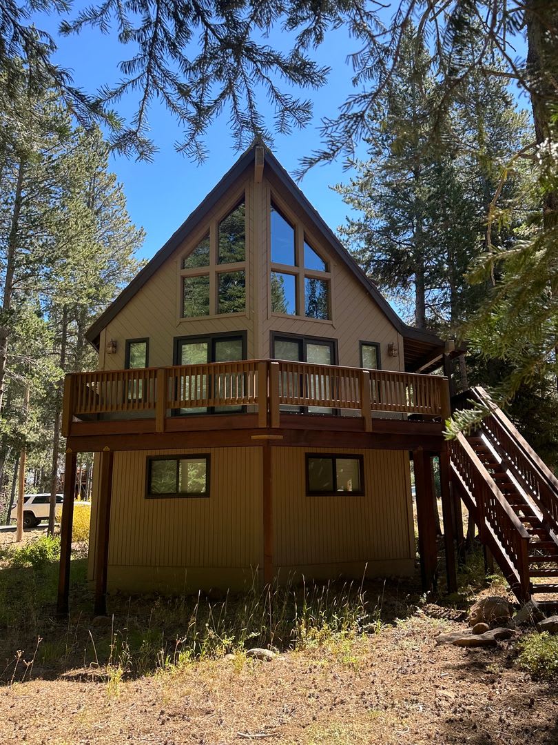 Large Four Bed Ski Lease in Tahoe Donner – photo 1