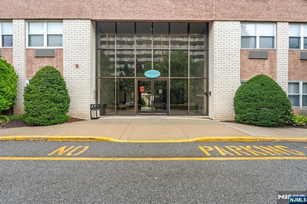 1111 River Road – photo 3