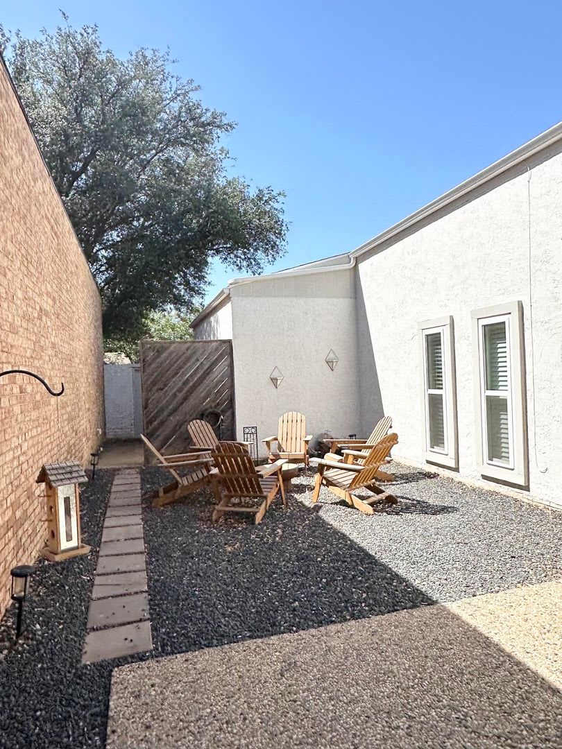 3 Bedroom 2 Bathroom For Rent – photo 3