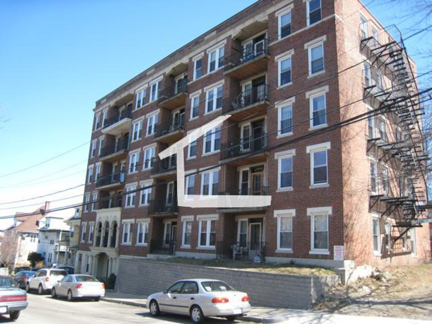 Nice 1 bed in Allston – photo 3