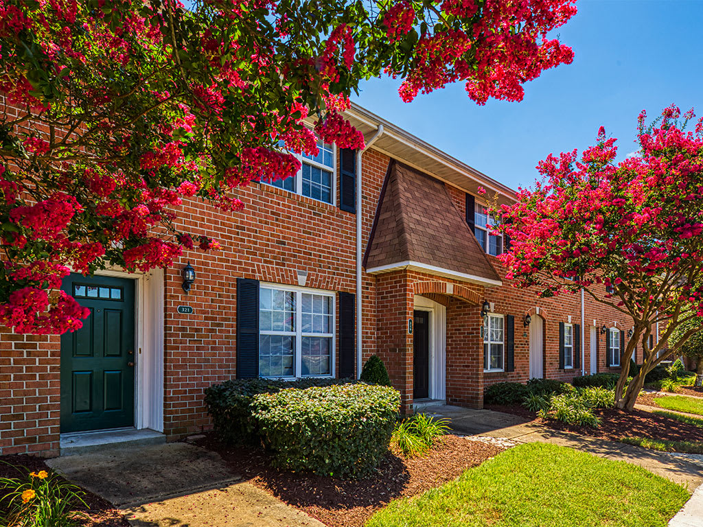 Holly Point Apartments – photo 5
