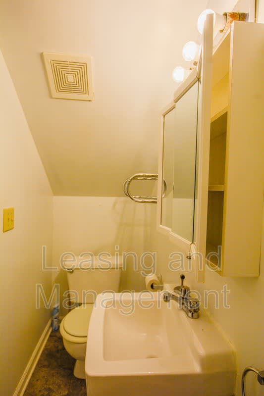 7 Bee Street – photo 5