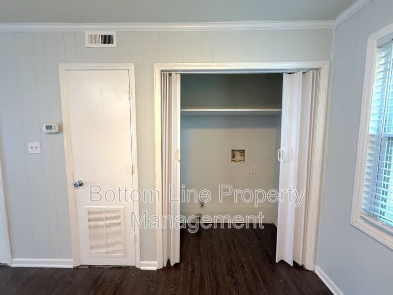 326 S Columbia St – photo 5