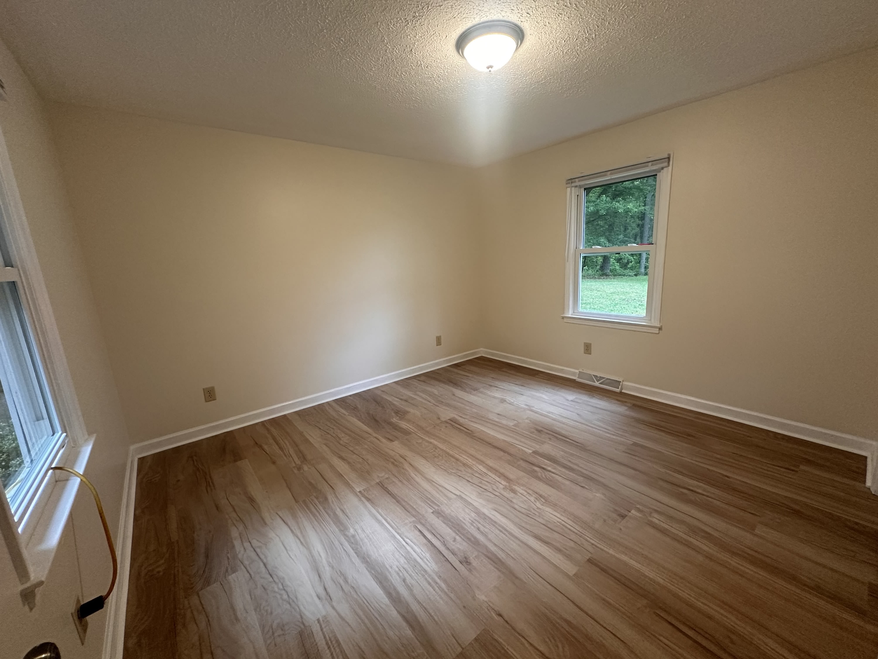 5256 Irish Road – photo 2