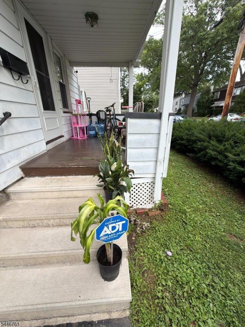 8 8Th Ave – photo 2