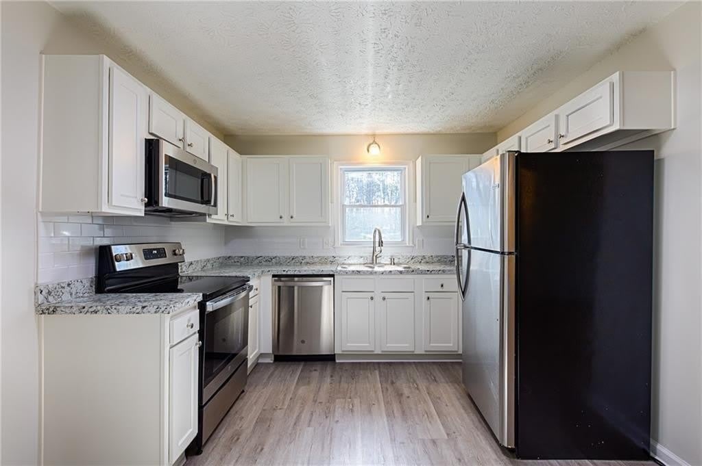 4283 E Paulding Drive – photo 3