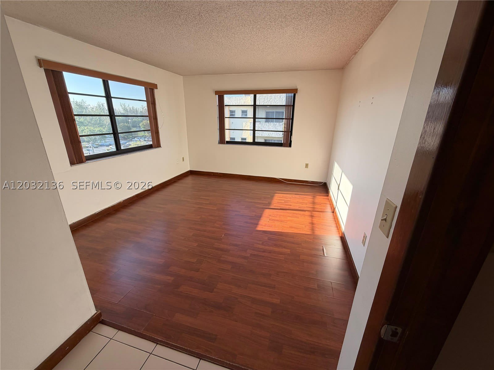 605 Nw 72Nd Ave – photo 1