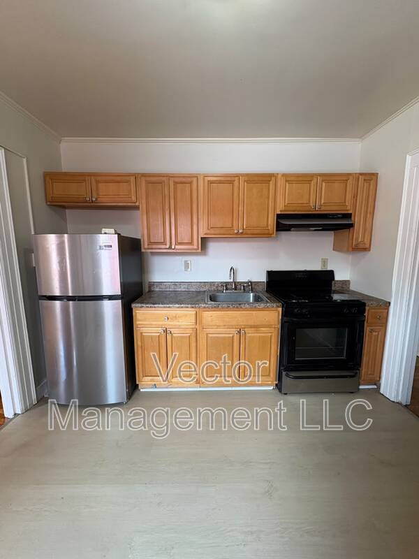 1160 Dixwell Avenue – photo 1