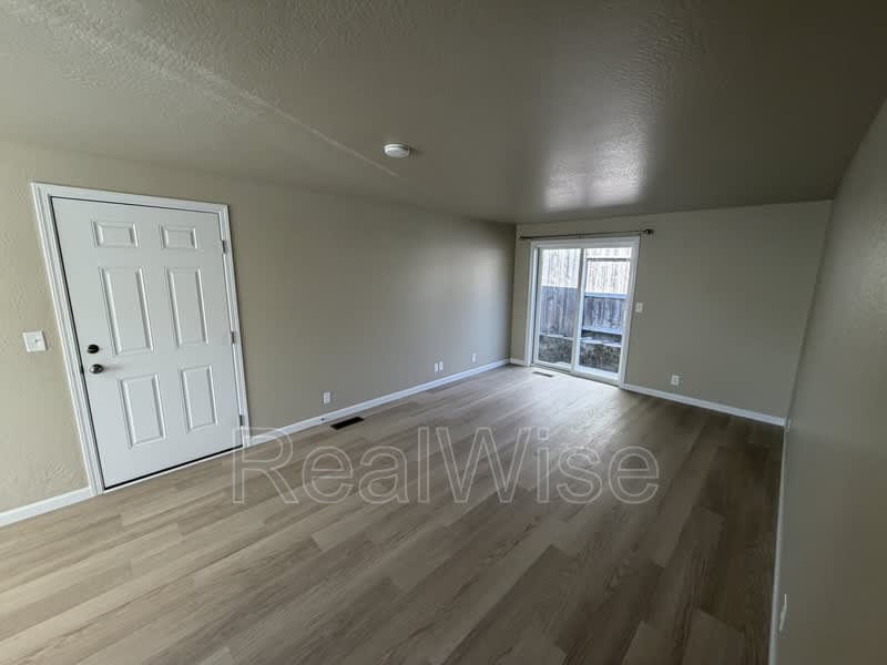 1480 Kellenbeck Ave – photo 3
