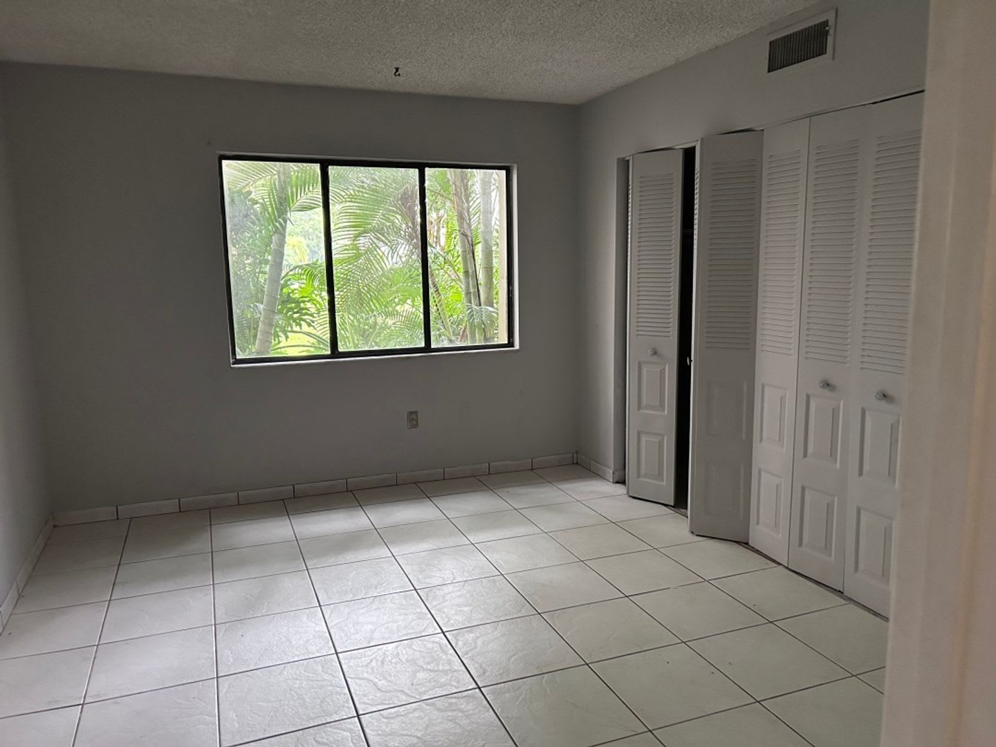 1 Bed / 1 Bath Condo on Wimbledon Park, Orlando East – photo 4