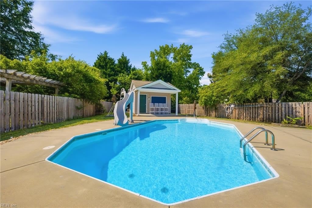 103 Jessica Drive – photo 3