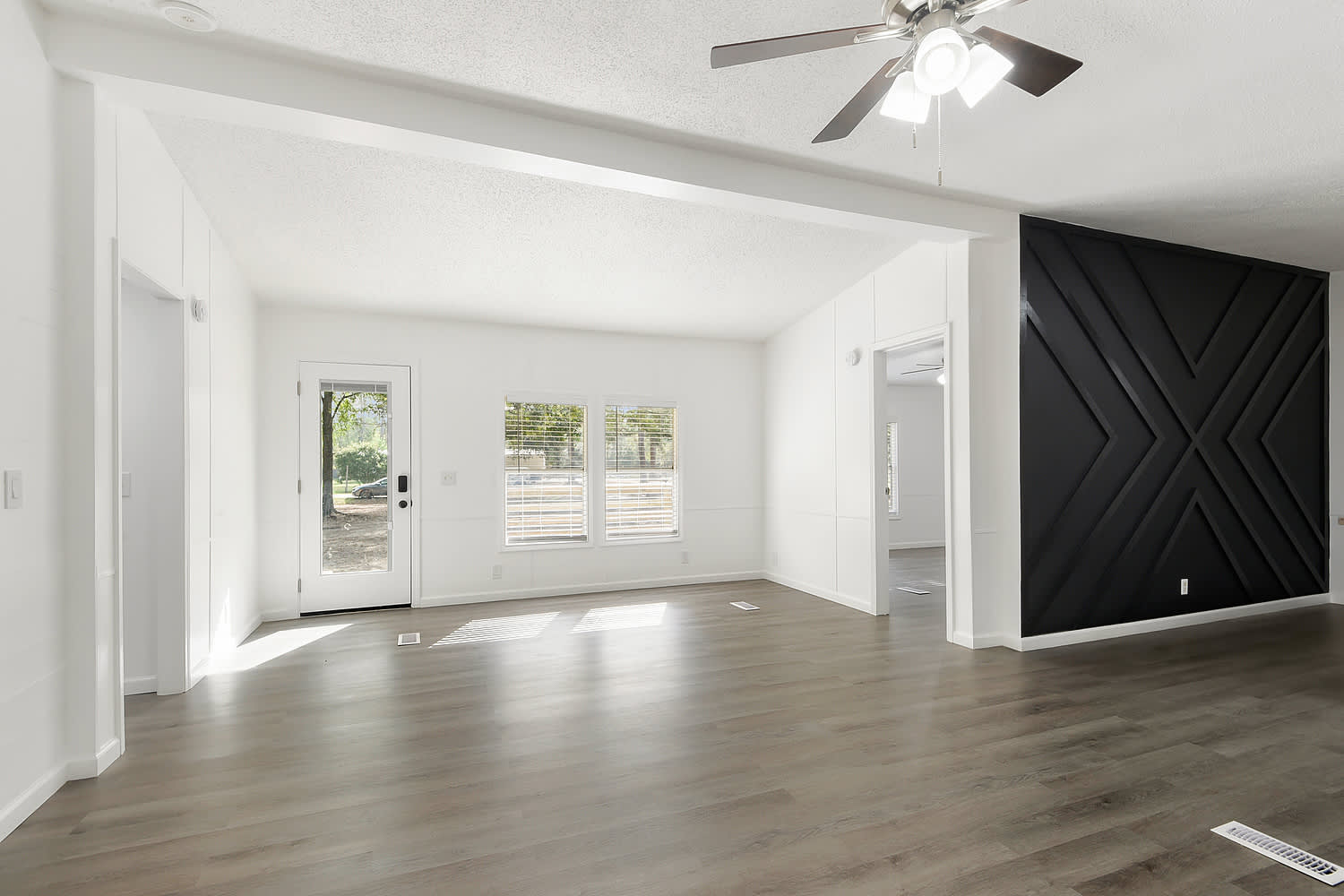 36375 Longleaf Drive – photo 3