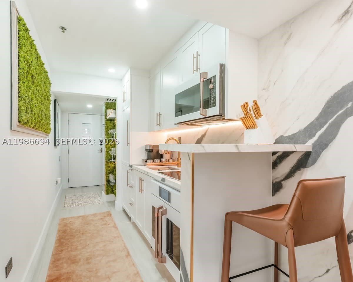 100 Collins Ave – photo 4