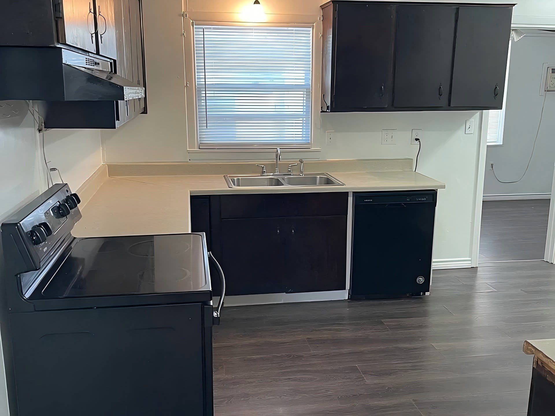 1306 Newby Avenue – photo 2